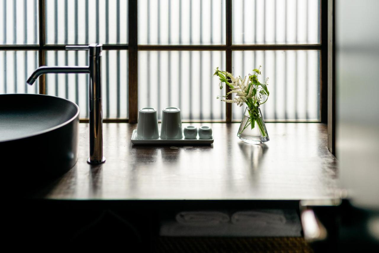 Вилла Suigetsu Machiya House Киото Экстерьер фото