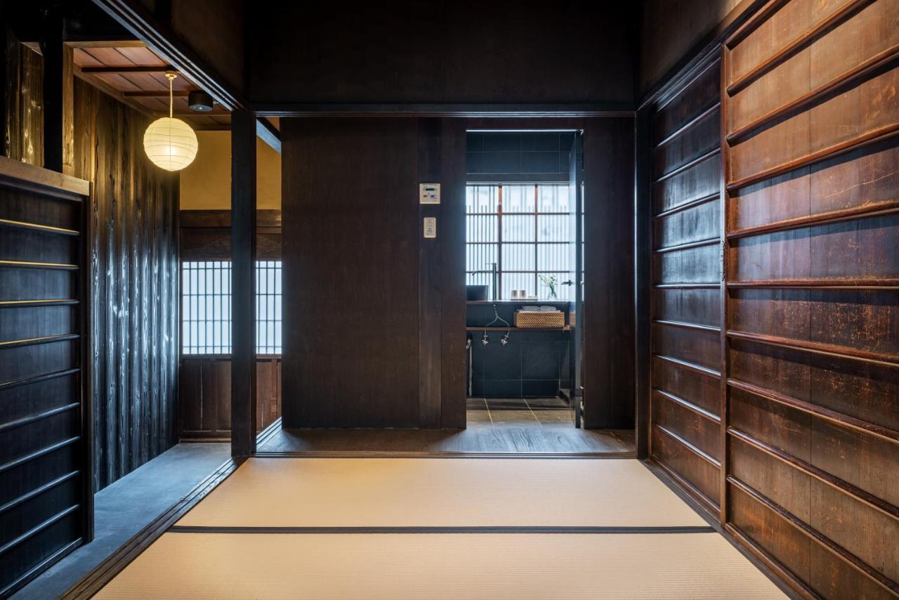 Вилла Suigetsu Machiya House Киото Экстерьер фото