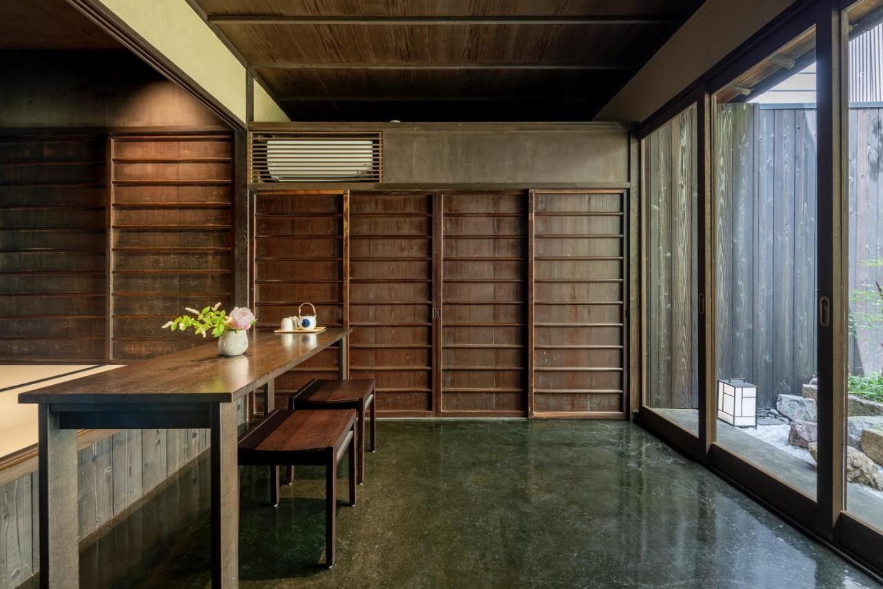 Вилла Suigetsu Machiya House Киото Экстерьер фото